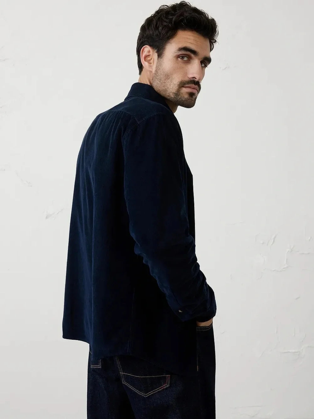 Banana Republic Fine-Wale Corduroy Button-Down Shirt in dark navy blue
